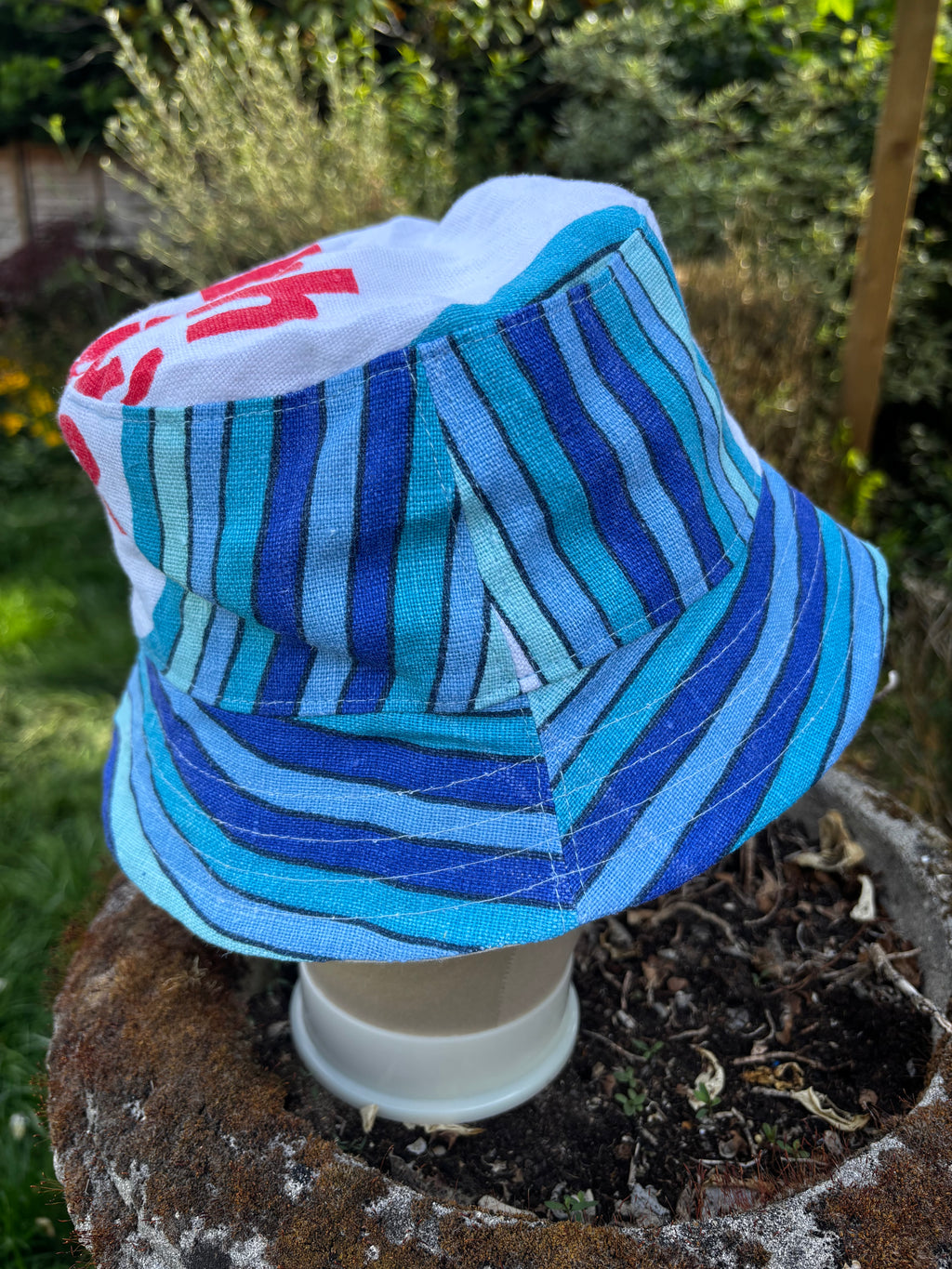 Vintage Tea Towel Gotta Lotta Bottle Bucket Hat