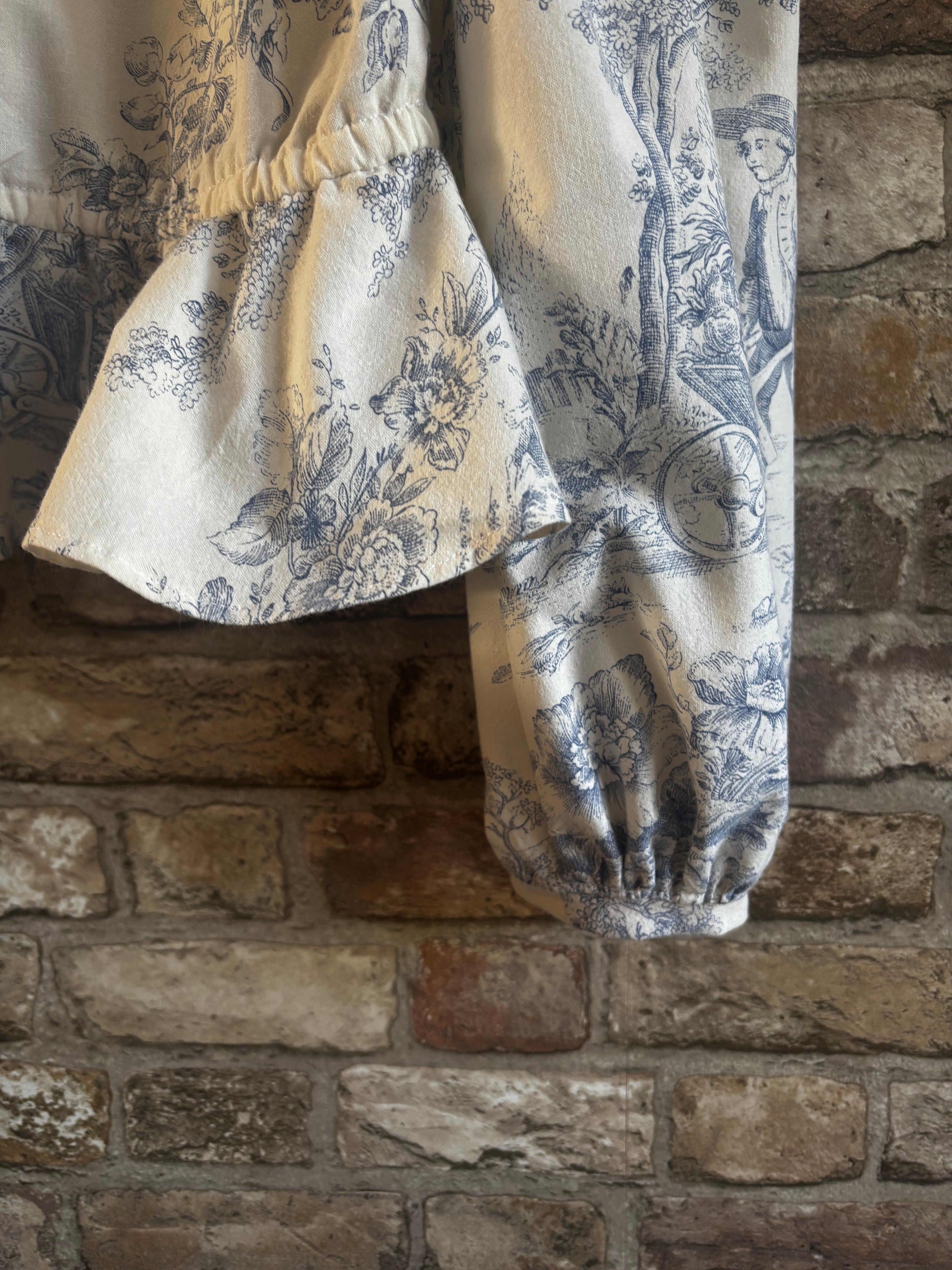 Isla Long Sleeve Plunge Blouse