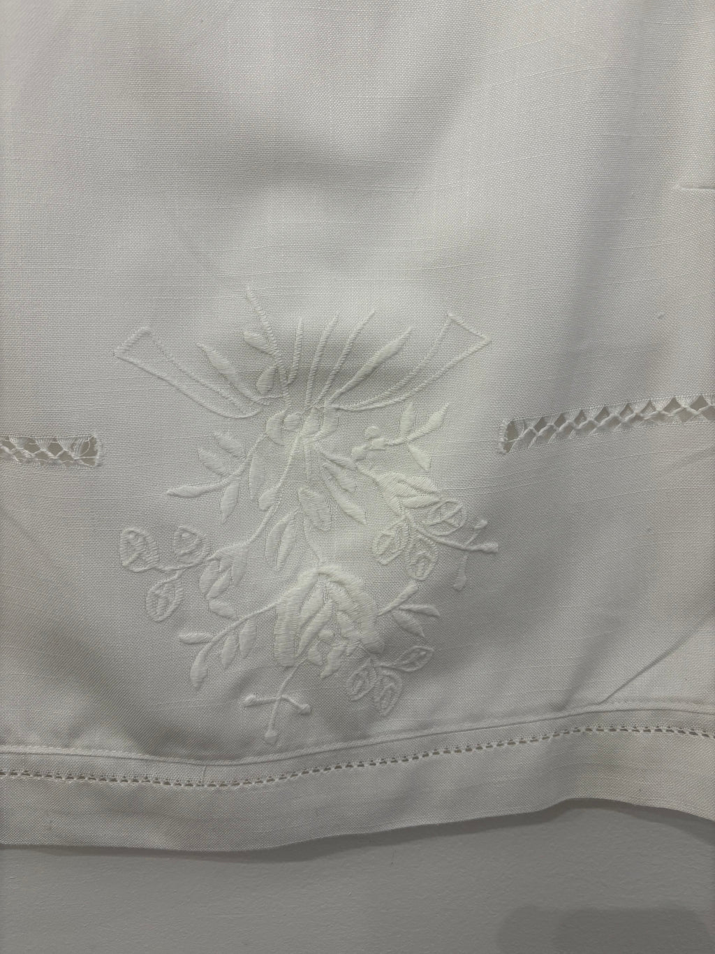 Kelly White Embroidered Tank