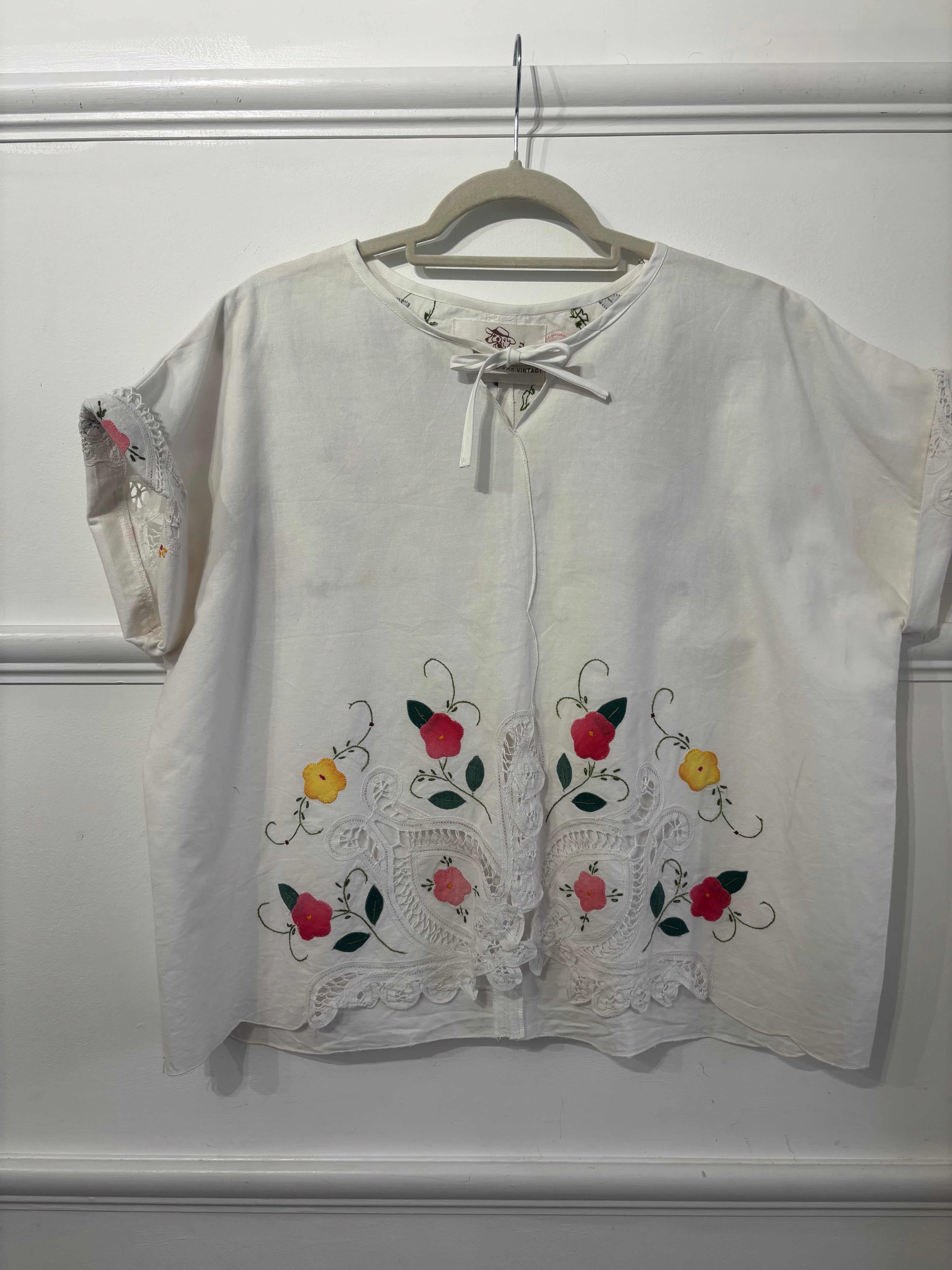 Helen T-Shirt Upcycled Tablecloth Top