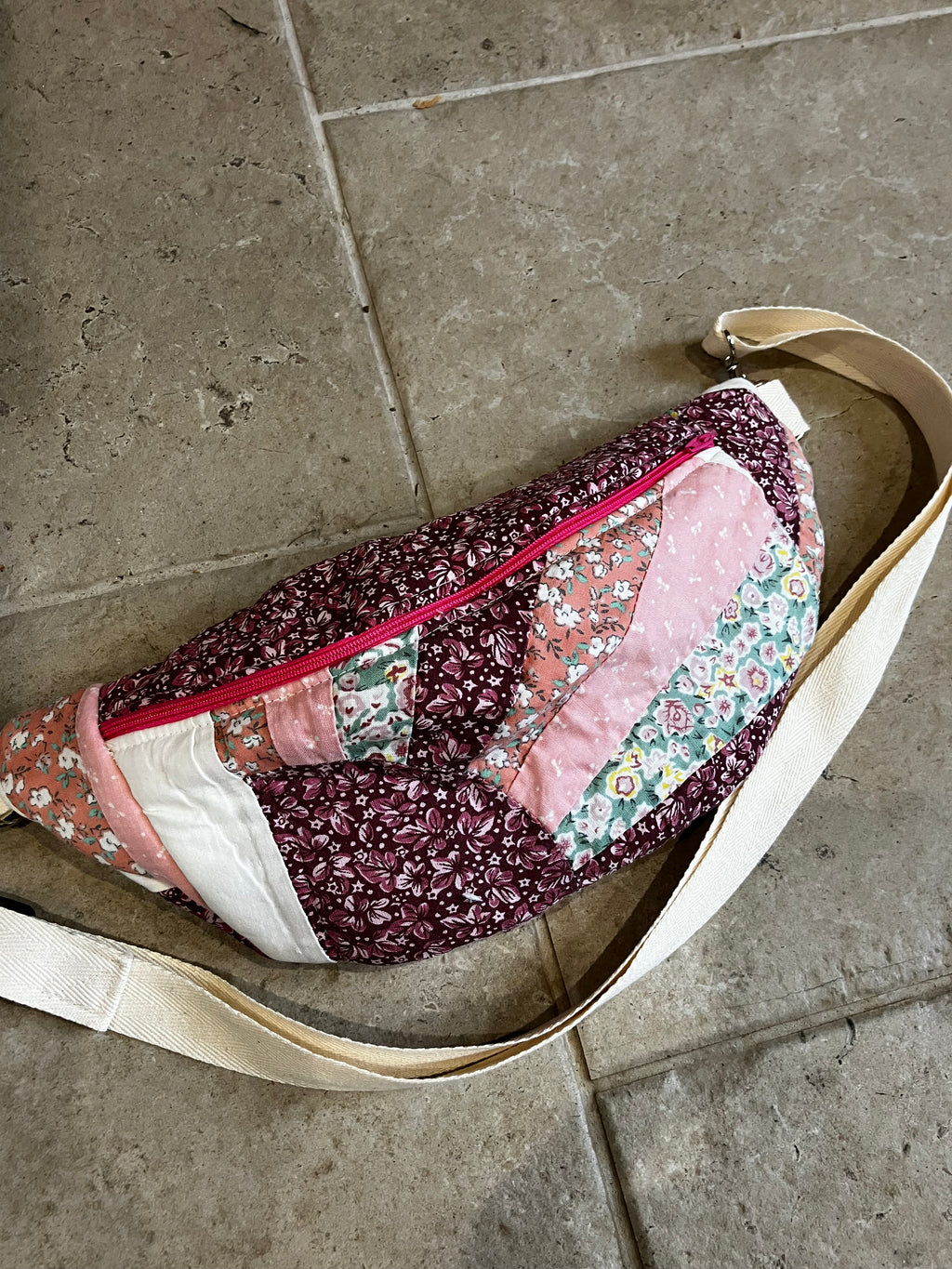 Cross Body Sling Bag – Vintage Hand-Pieced Quilt